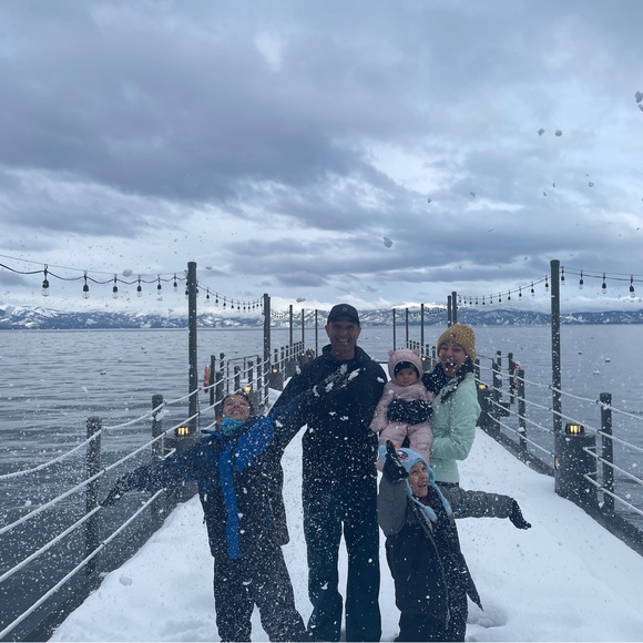 Meet your Posher, Malika Dudley - Picture 3 of 16